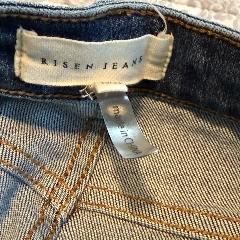 Risen Distressed Blue Women's Jeans - Picture 4 of 5